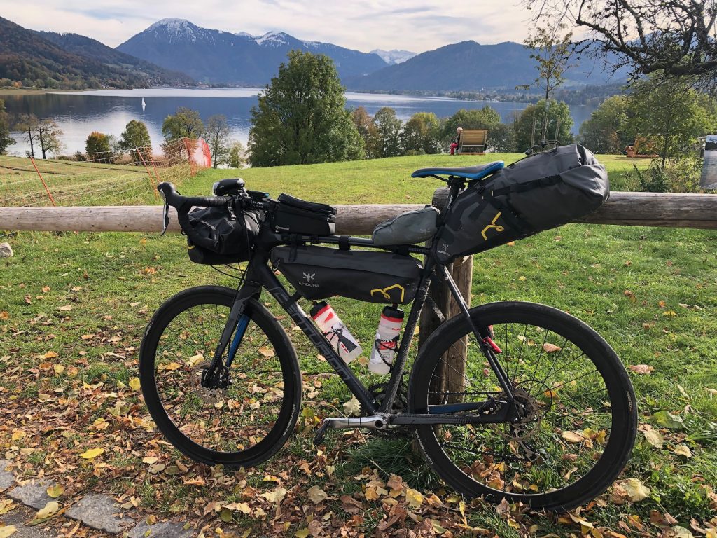 Bikepacking-Taschen: Radtaschen für Gravelbike und Rennrad im Test