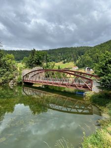 Grenzbrücke zwischen Frankreich und der Schweiz